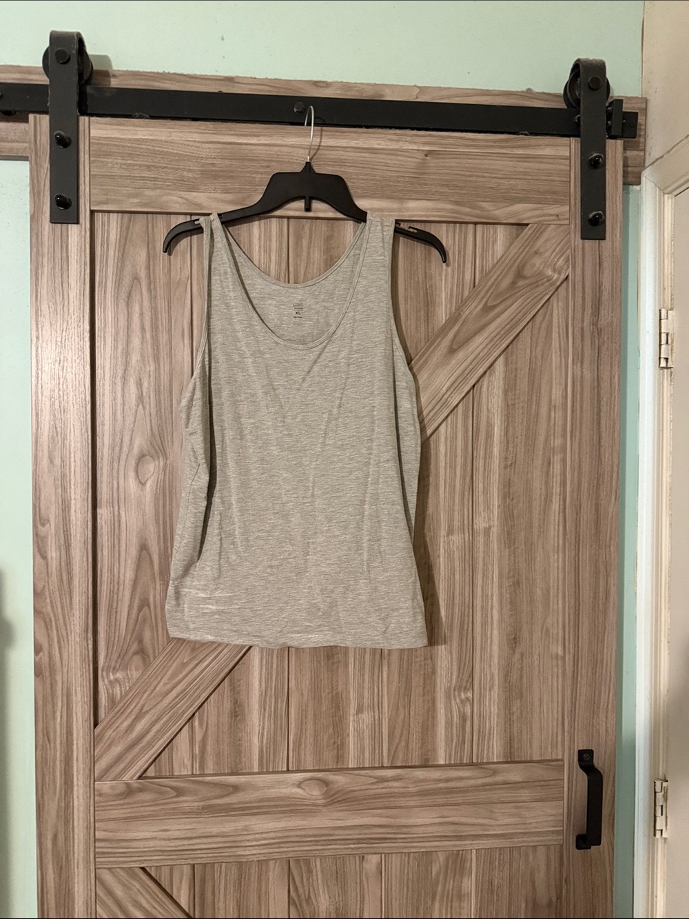 Classic Scoop Neck Tank Top - Light Gray